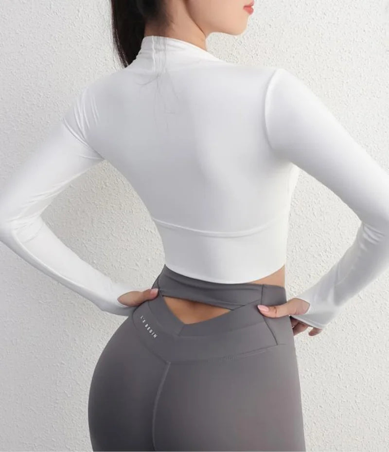 Cloud Hide Women’s Long Sleeve Yoga Crop Top