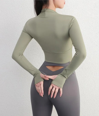 Cloud Hide Women’s Long Sleeve Yoga Crop Top